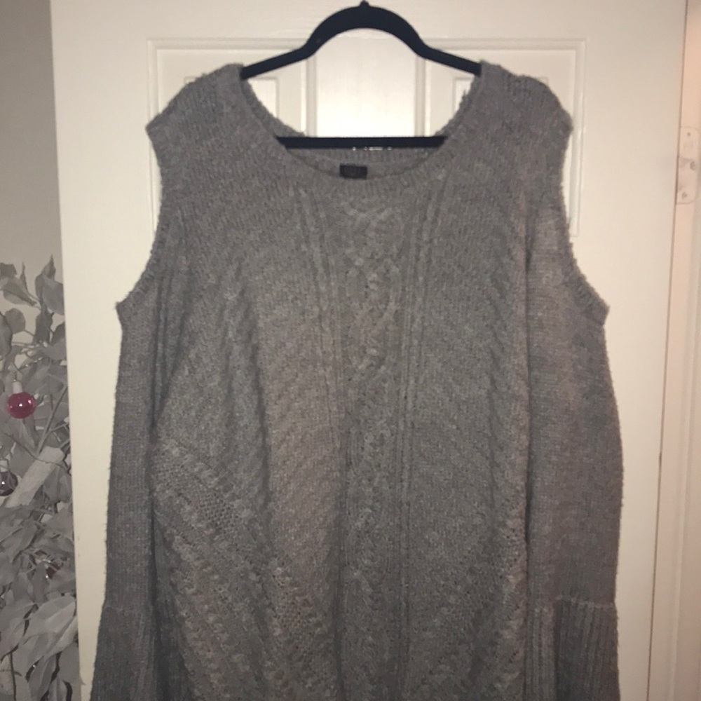 Gray GILI sweater